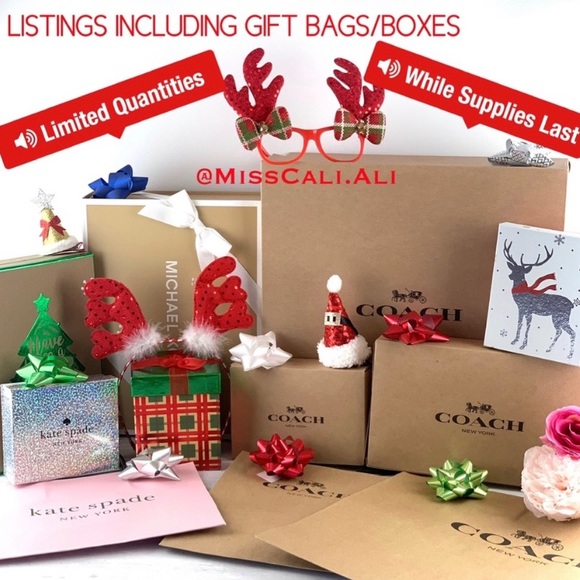 NWT COACH Boxed Corner Zip Wristlet Signature Bag - Picture 10 of 14